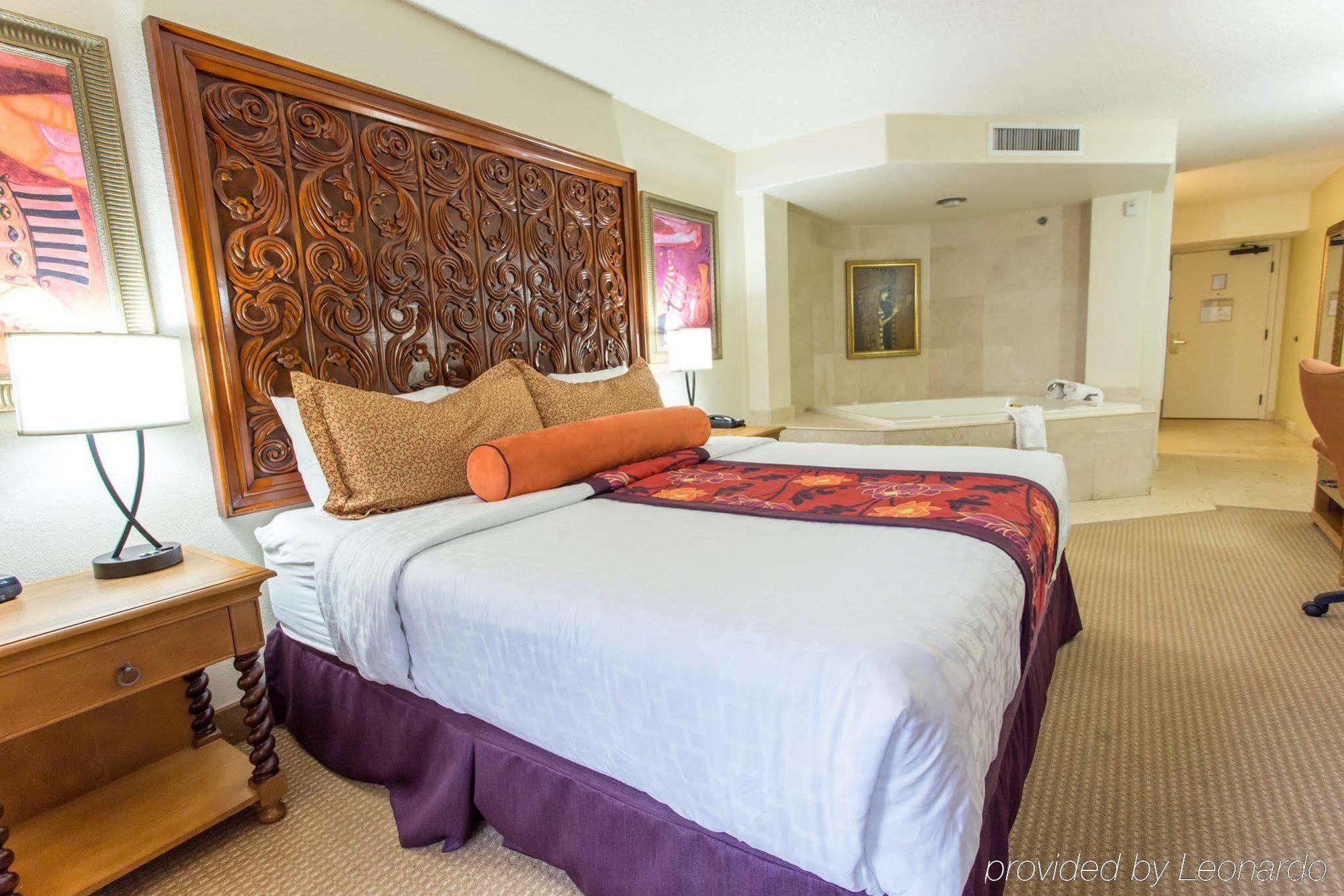 Castillo Real Resort Hotel شاطئ سانت اوجوستين المظهر الخارجي الصورة